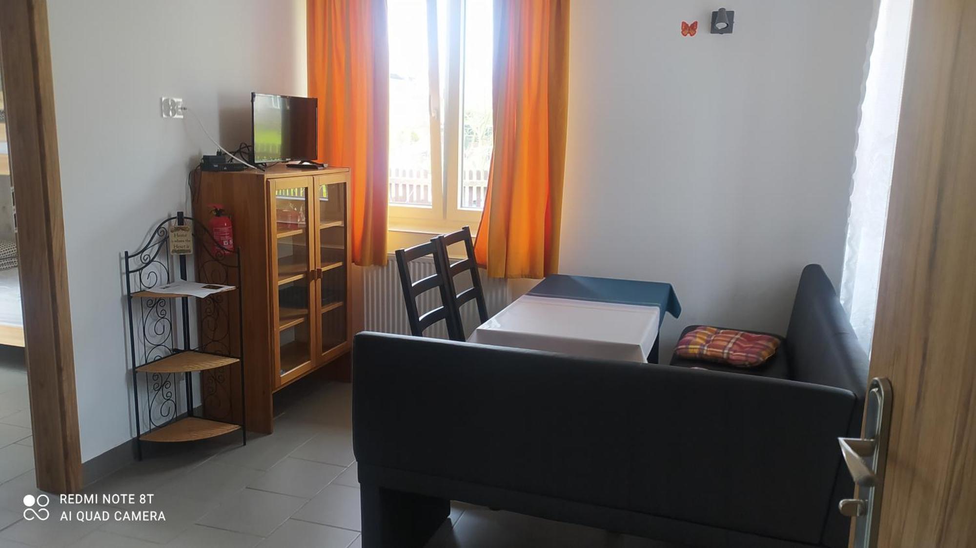 Gdow Riverside Apartments And Tours Номер фото