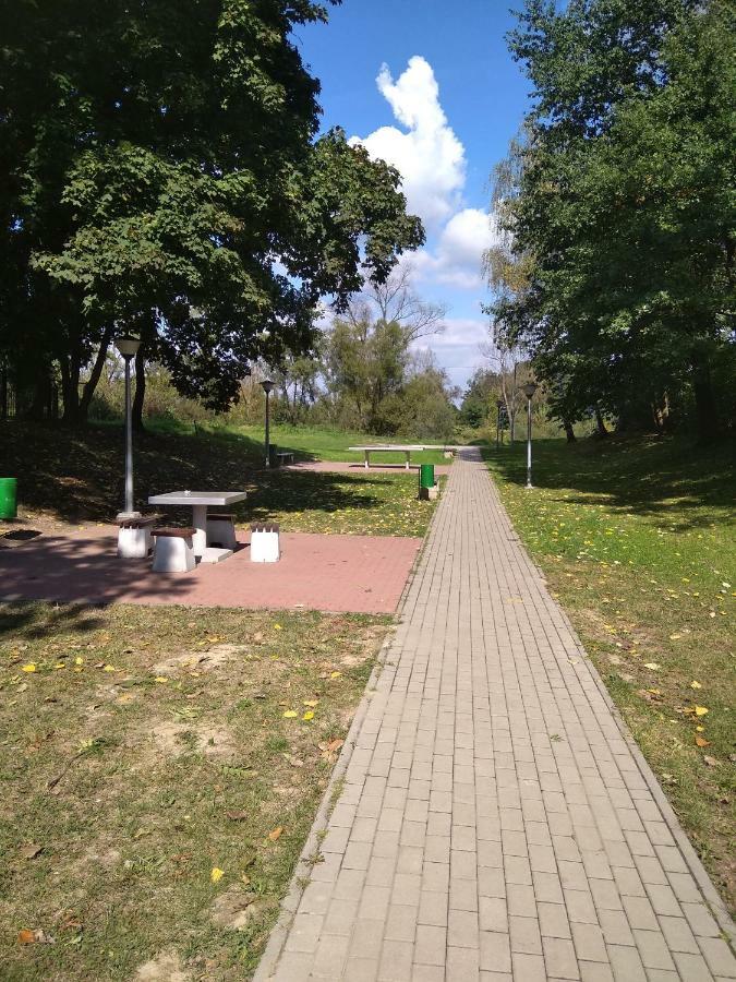 Gdow Riverside Apartments And Tours Экстерьер фото